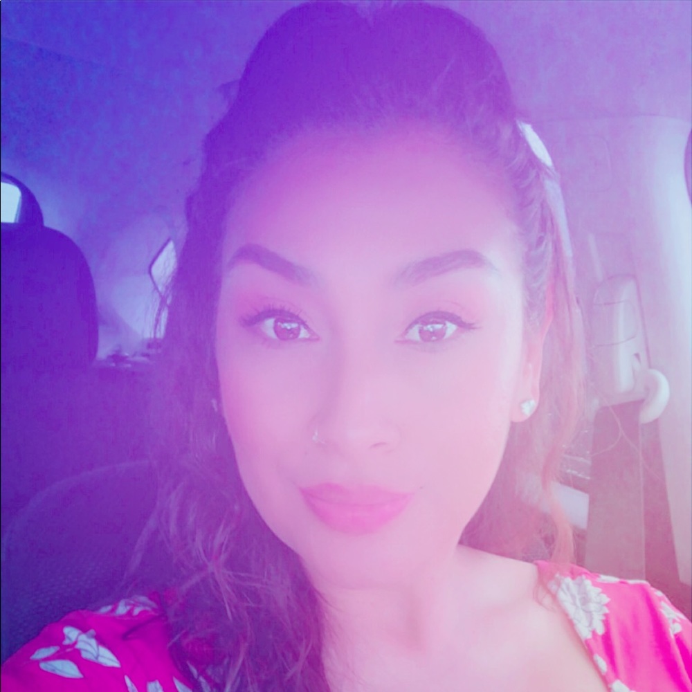 Meet your Posher, Veronica